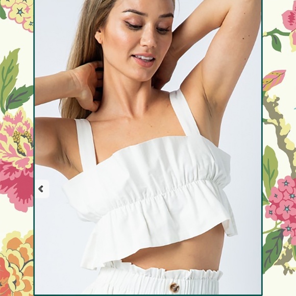 🌴💕Sexy Ruffle Crop Top / Bandeau💕🌴 - Picture 2 of 7